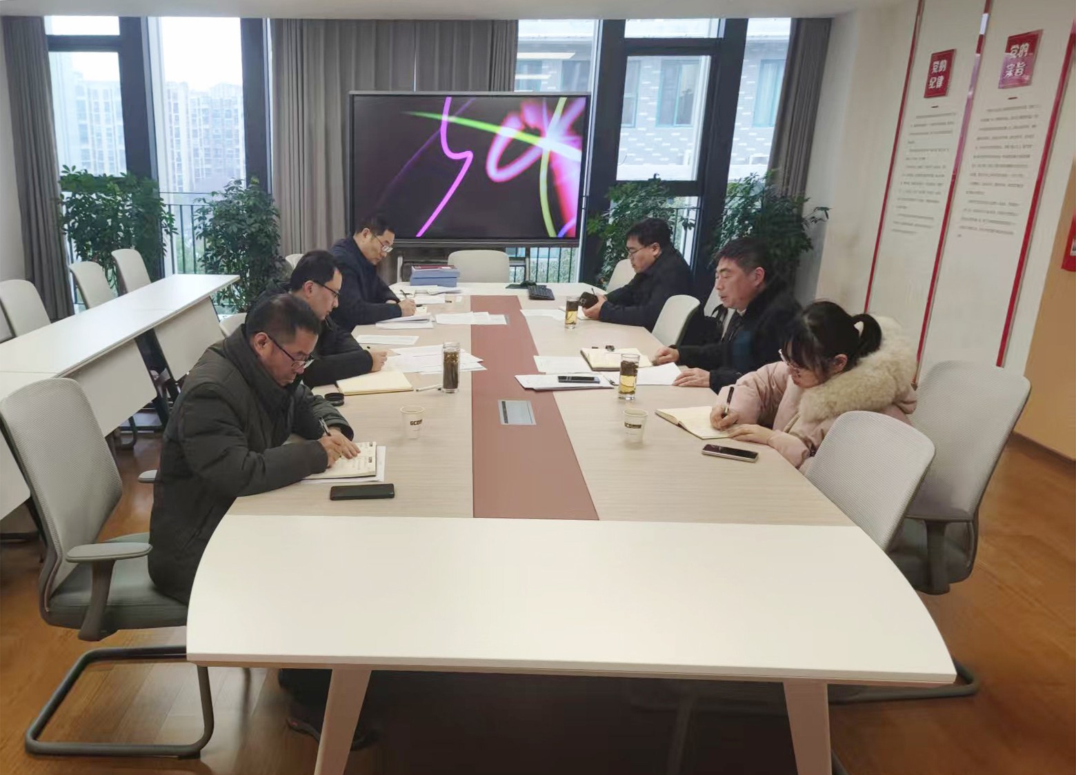 区国资办领导检查指导集团国有资产清查利用工作