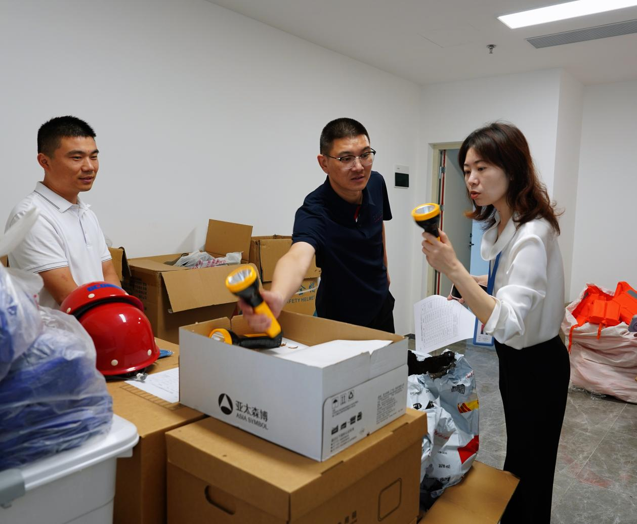 高淳建发集团纪委专项督查防汛备汛工作