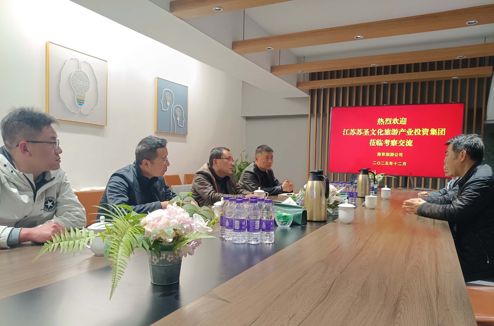 1766391399101392.jpg 1766391399101392.jpg