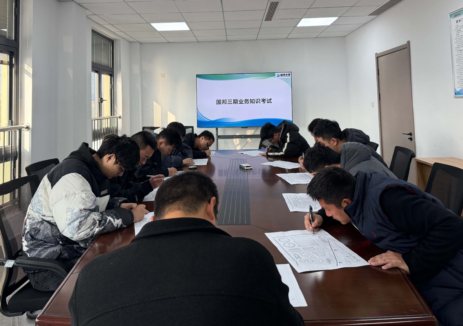 1766989316261328.jpg 1766989316261328.jpg