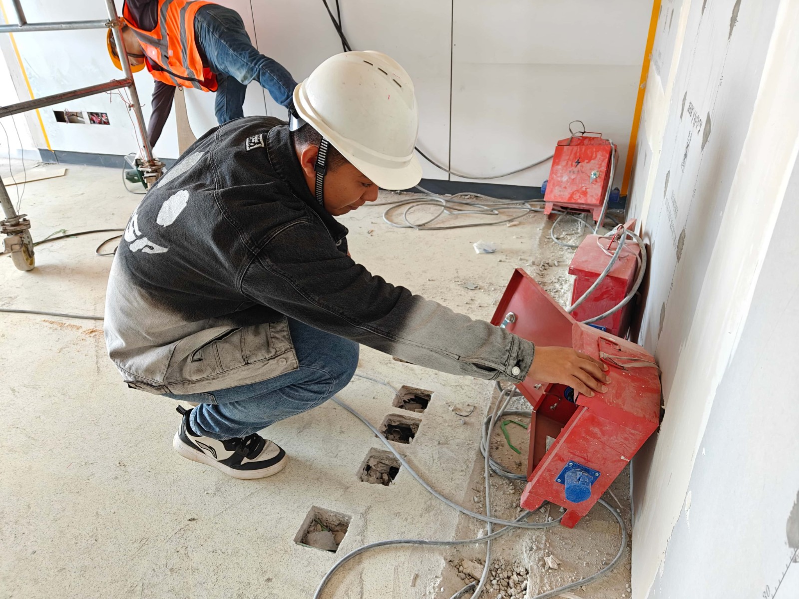 1775608159135662.jpg 1775608159135662.jpg